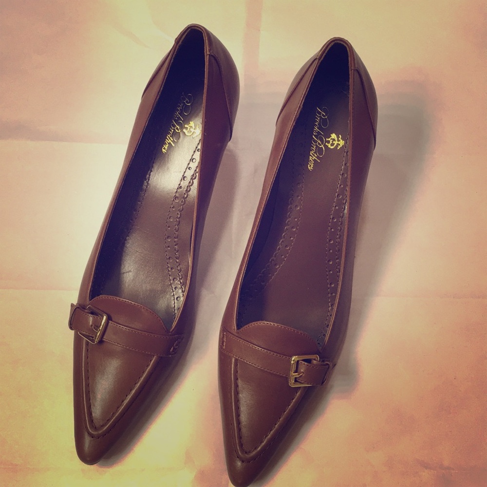 BrooksBrothers pumps